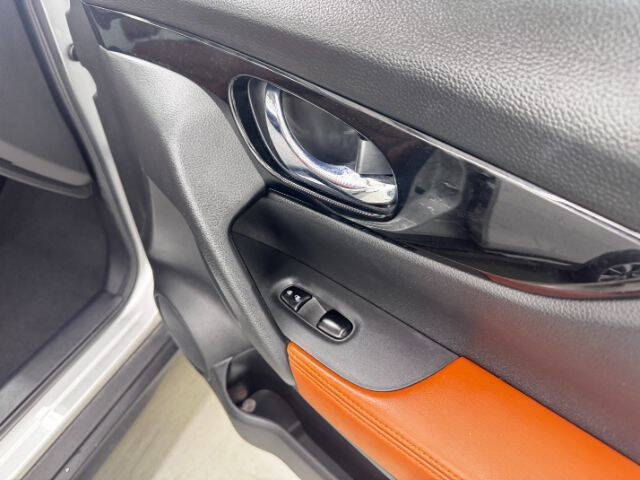 2018 Nissan Rogue