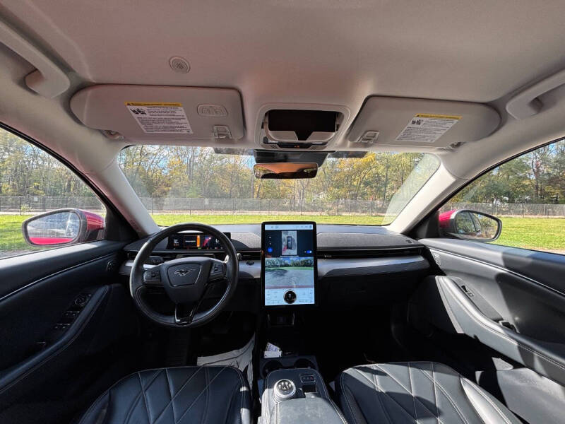 2021 Ford Mustang Mach-E Select