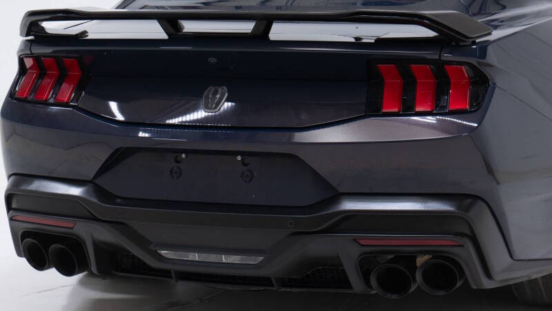2024 Ford Mustang Dark Horse
