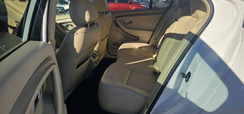 2013 Ford Taurus SEL