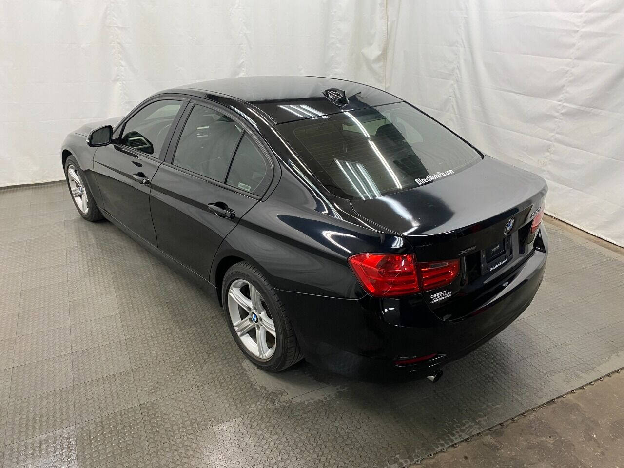 2014 BMW 3 Series 320i xDrive AWD 4dr Sedan - Black exterior view 7