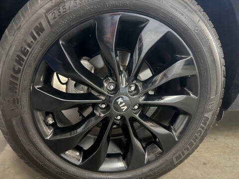 2020 Kia Sorento EX V6