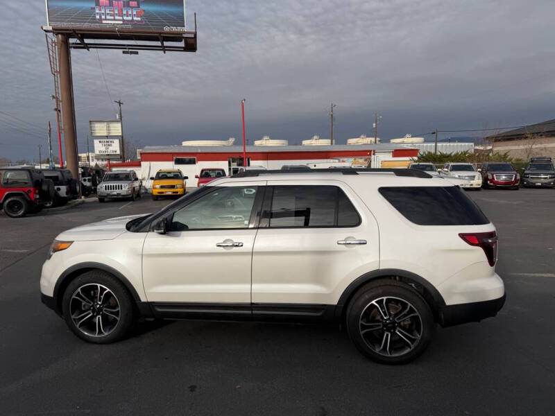 2014 Ford Explorer Sport