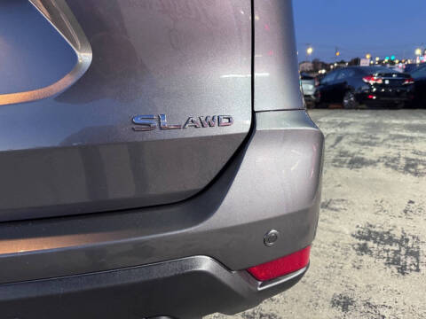 2019 Nissan Rogue SL