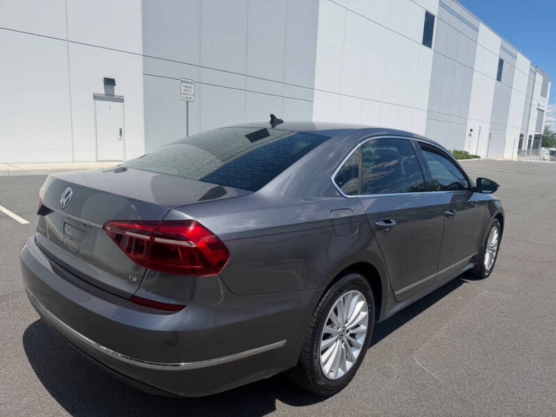 2017 Volkswagen Passat 1.8T SE