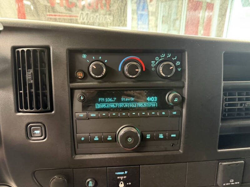 2024 GMC Savana 2500