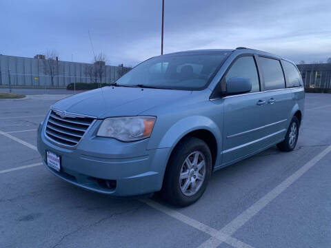 2010 Chrysler Town and Country for sale at BELOW BOOK AUTO SALES in Idaho Falls ID