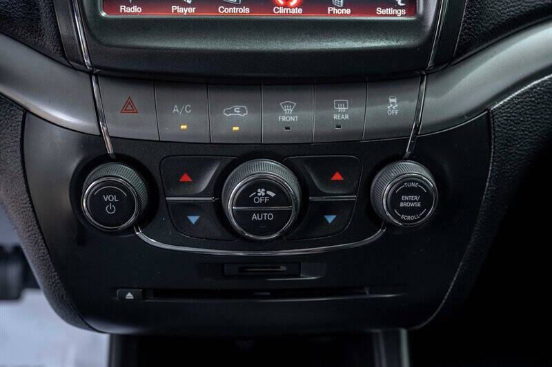 2020 Dodge Journey Crossroad