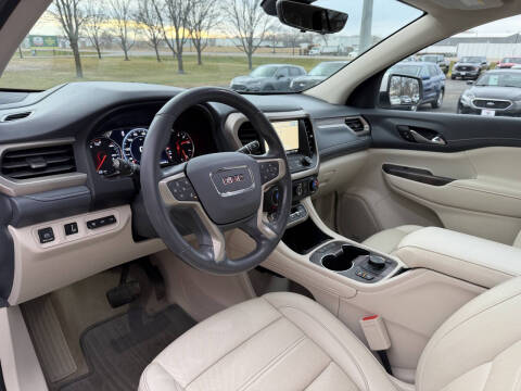 2021 GMC Acadia Denali