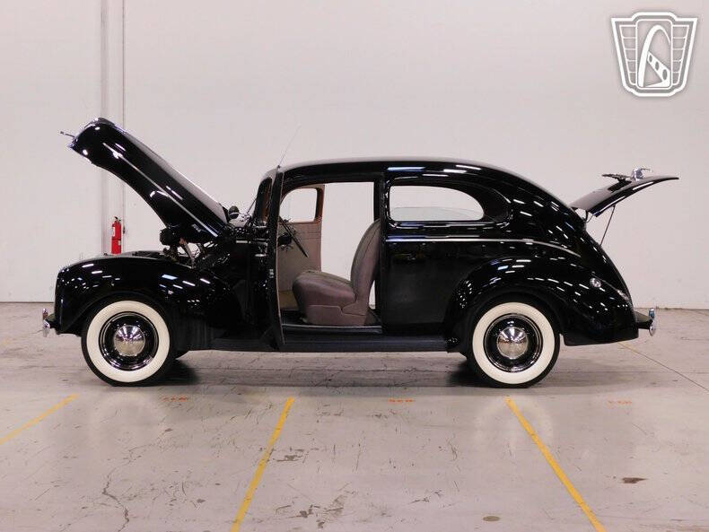 1940 Ford Tudor