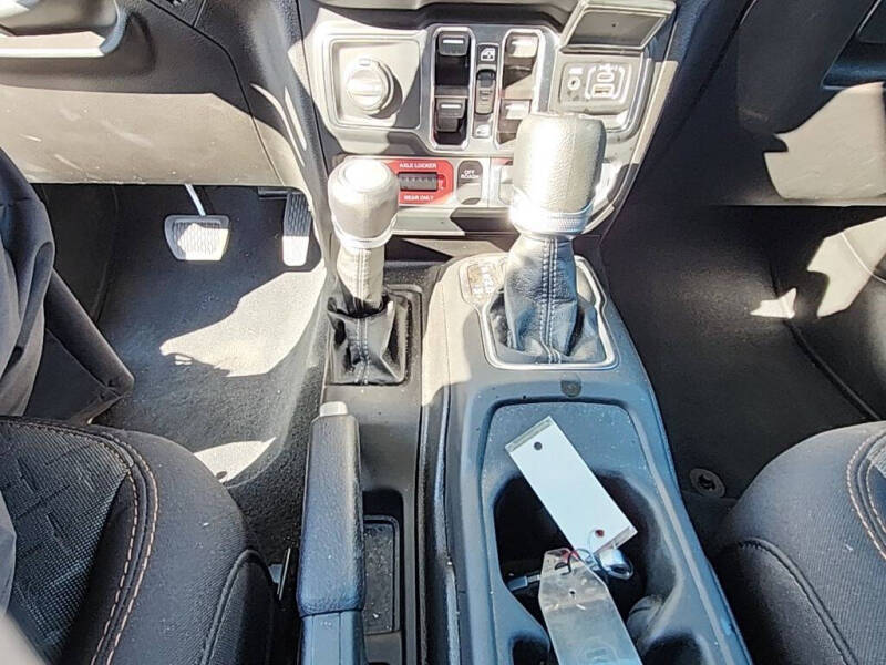 2024 Jeep Gladiator Mojave