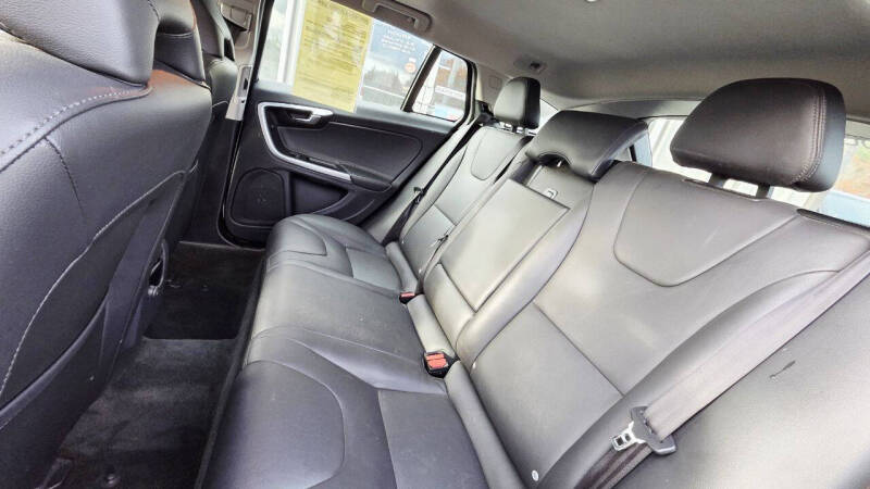 2016 Volvo V60 T5 Premier