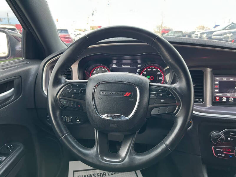 2019 Dodge Charger SXT