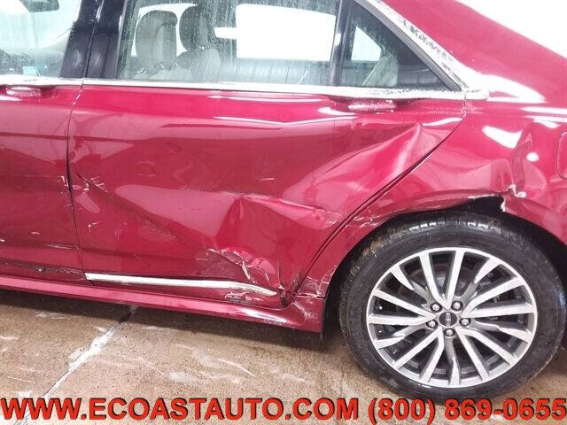 2017 Lincoln Continental Select