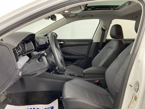 2025 Volkswagen Jetta SEL