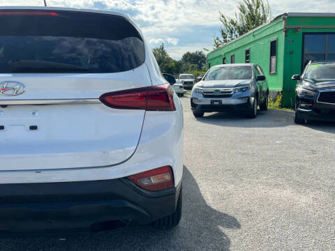 2020 Hyundai Santa Fe SE