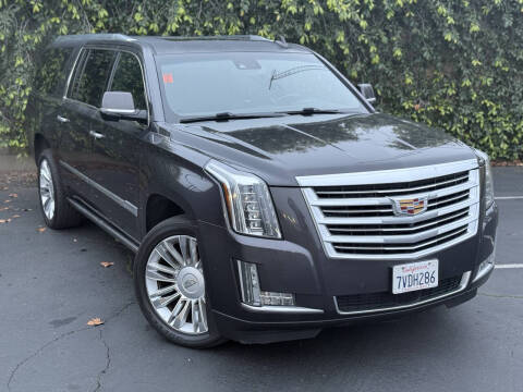 2016 Cadillac Escalade ESV Platinum