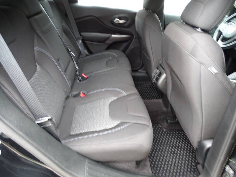 2019 Jeep Cherokee