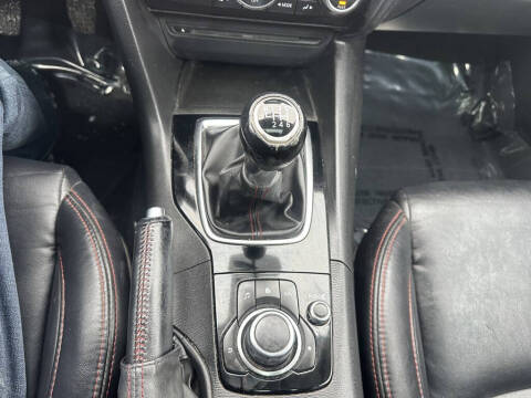 2015 Mazda MAZDA3 i Grand Touring