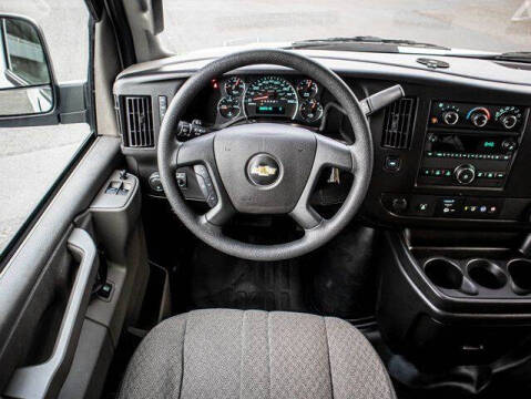 2023 Chevrolet Express LS 3500