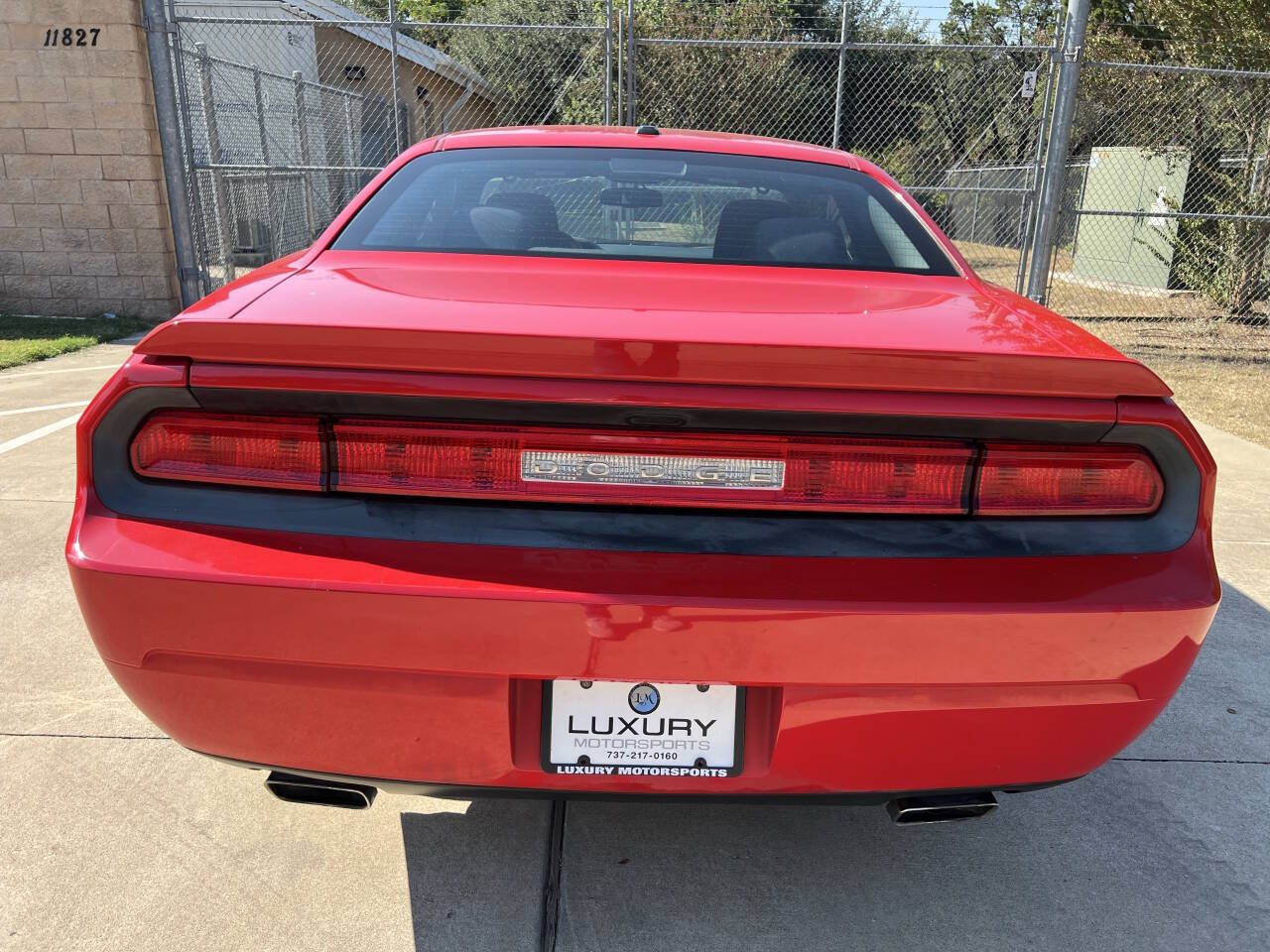 Used Car 2014 Dodge Challenger  Sxt 2dr Coupe For Sale Under $15,000 In Austin, Texas