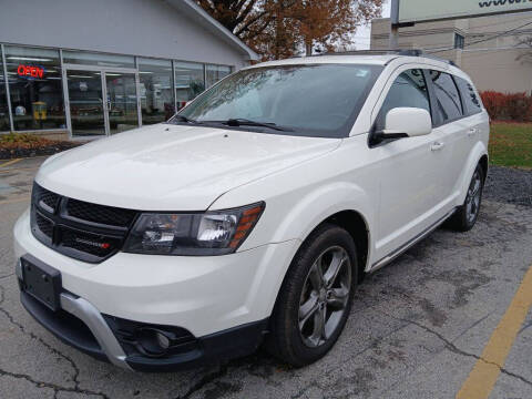 2017 Dodge Journey for sale at Lakeshore Auto Wholesalers in Amherst OH