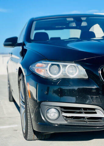 2016 BMW 5 Series 528i