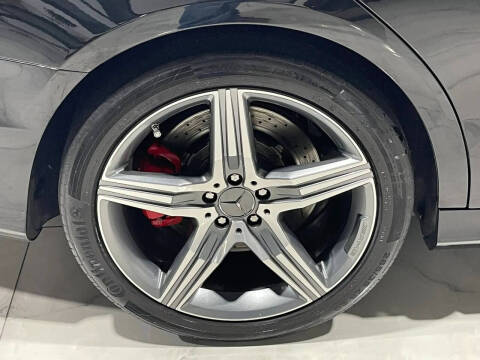 2016 Mercedes-Benz S-Class AMG S 63