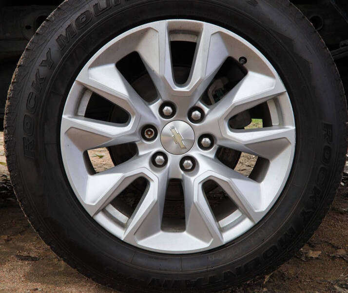 2020 Chevrolet Silverado 1500 Custom