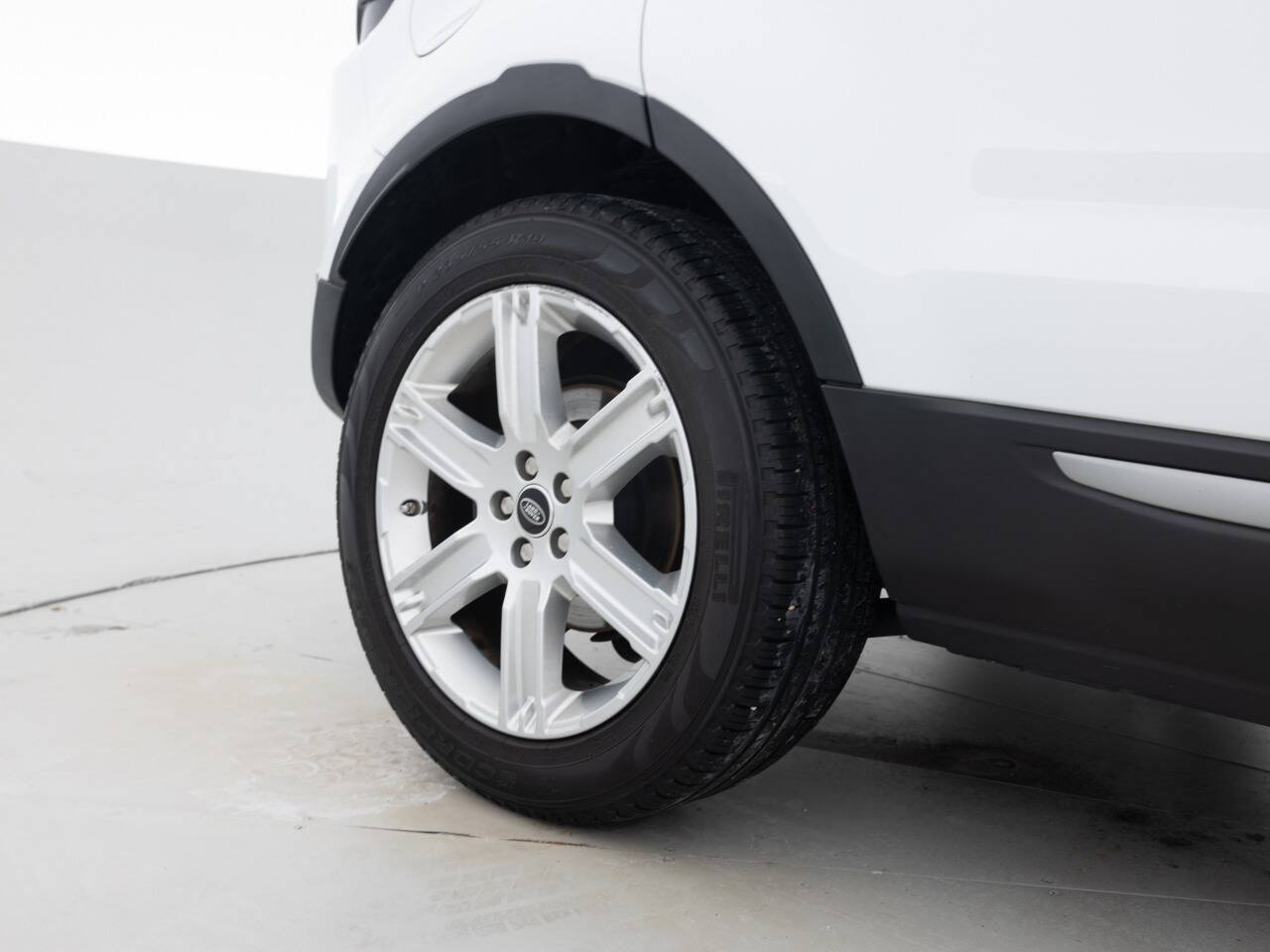 Used Car 2013 Land Rover Range Rover Evoque  Pure Plus Awd 4dr Suv For Sale Under $10,000 In Coal City, Illinois