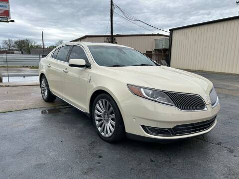 2015 Lincoln MKS for sale at Singleton Auto Sales in Conway AR