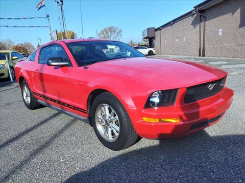 2007 Ford Mustang for sale at Sunrise Used Cars INC in Lindenhurst NY