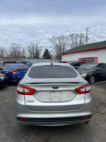 2016 Ford Fusion S
