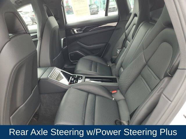 2022 Porsche Panamera 4S