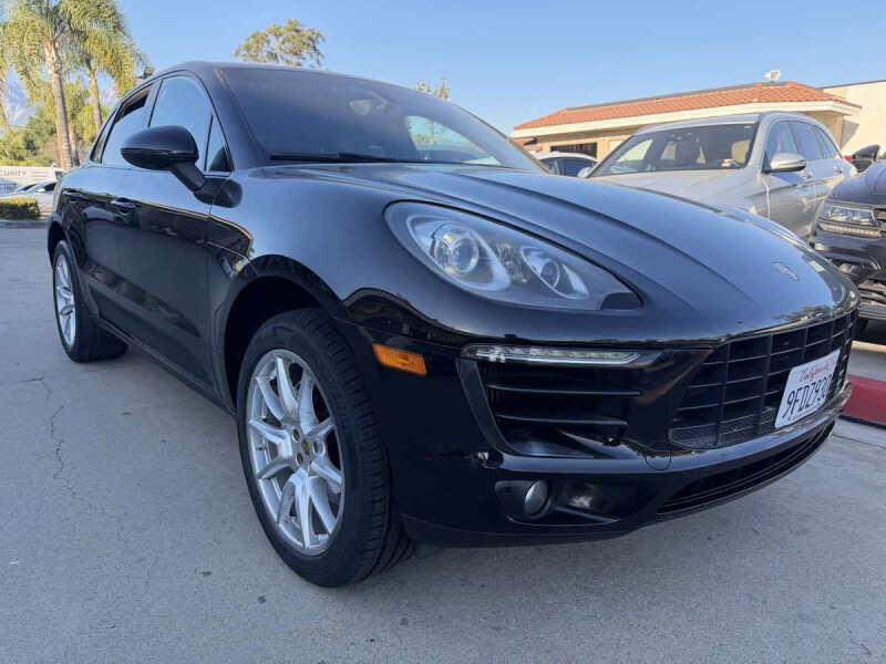2016 Porsche Macan S