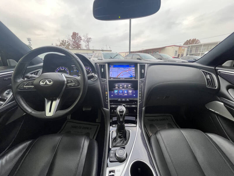 2017 Infiniti Q60 3.0T Sport