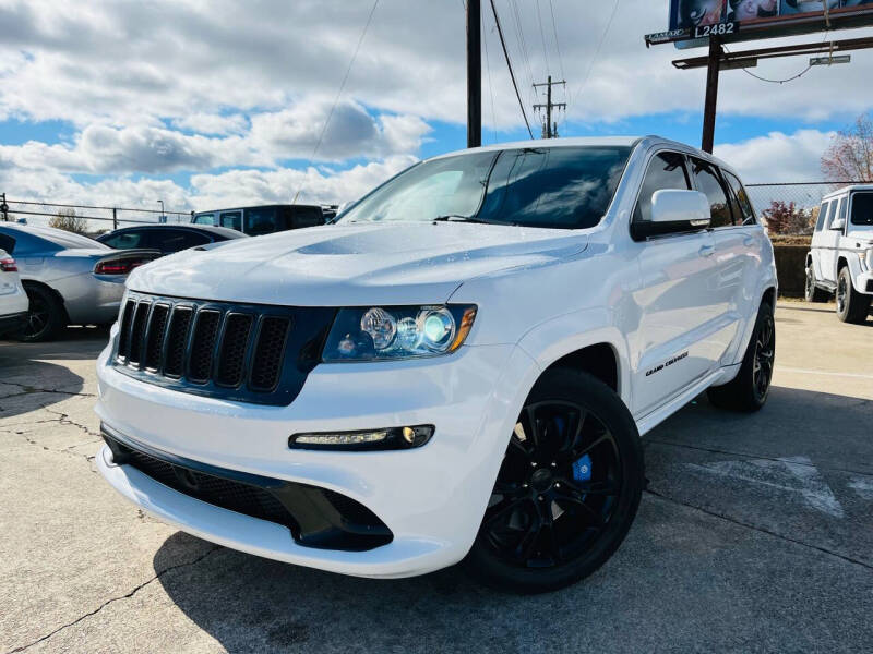 Jeep Grand Cherokee's photo