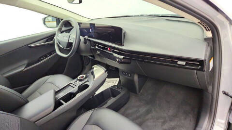 2025 Kia EV6 Light Long Range