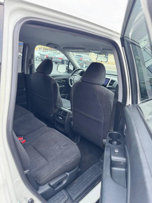 2017 Honda Pilot EX