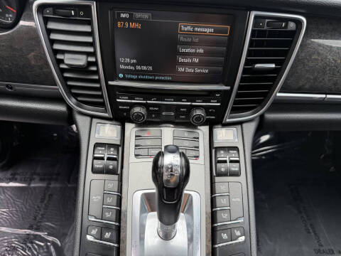 2013 Porsche Panamera 4S