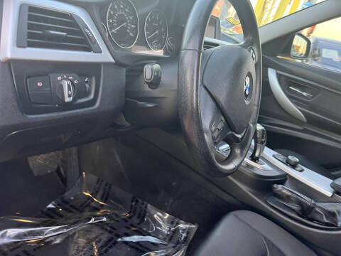 2013 BMW 3 Series 328i