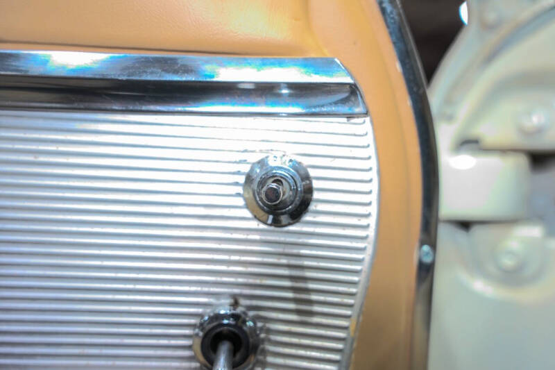 1963 Ford Thunderbird