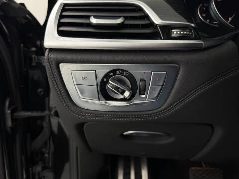 2016 BMW 7 Series 750i xDrive