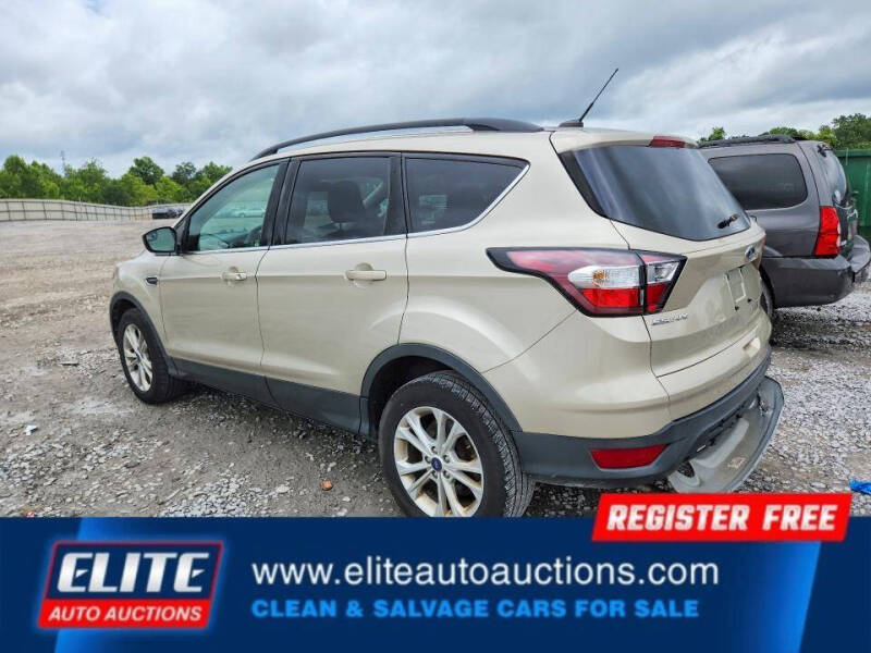 2018 Ford Escape SE