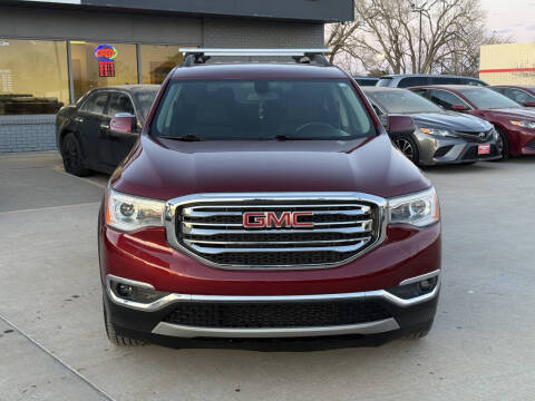2017 GMC Acadia SLE-2