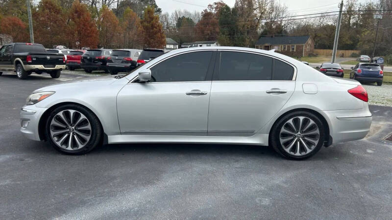 2012 Hyundai Genesis