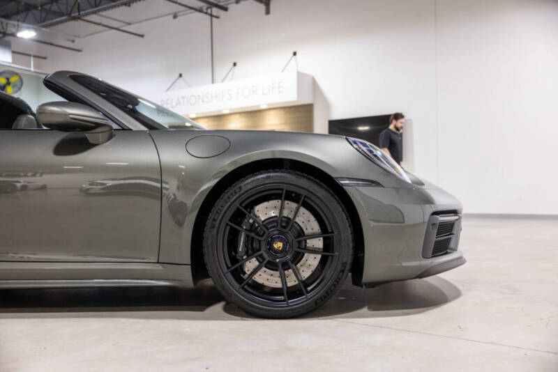 2023 Porsche 911 Targa 4 GTS