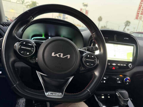 2023 Kia Soul GT-Line