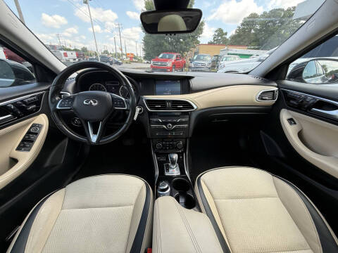 2019 Infiniti QX30 Pure
