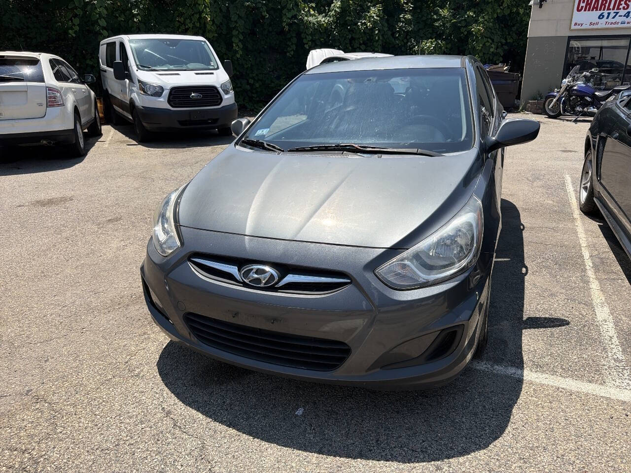 Cyclone Gray 2012 Hyundai Accent Hatchback Front-Wheel Drive 6-Speed Automatic